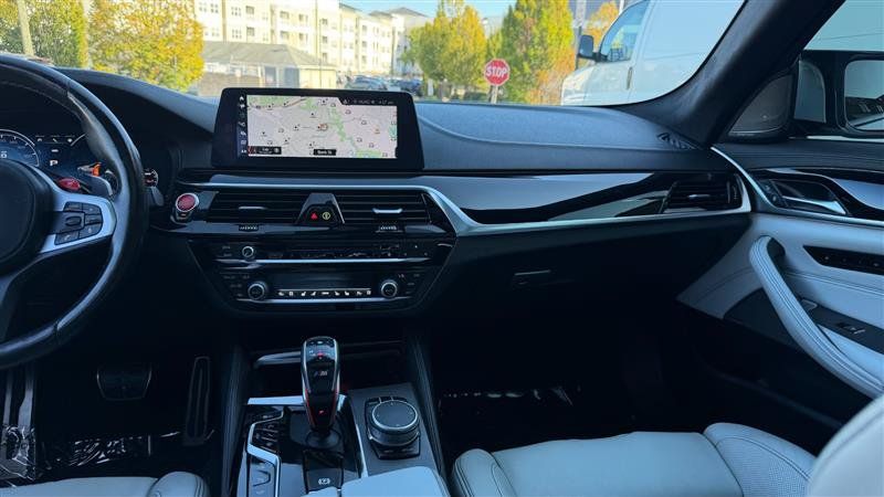 Used 2018 BMW M5 w/ Executive Package AWD/4WD image 26