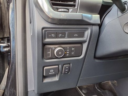 Used 2021 Ford F150 Lariat w/ Equipment Group 502A High image 27