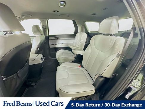 Used 2023 Hyundai Palisade SEL w/ Cargo Package image 25