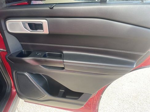 Used 2020 Ford Explorer ST w/ ST Street Pack image 24