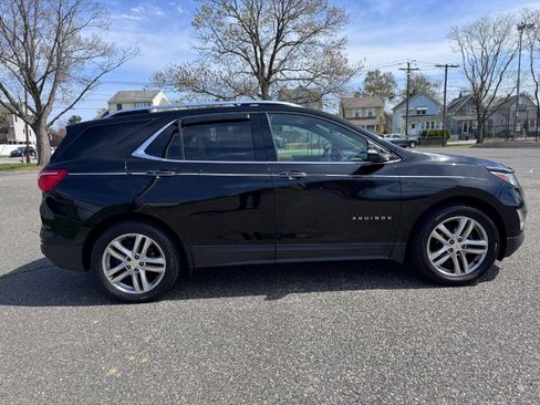 Used 2018 Chevrolet Equinox Premier image 7