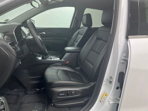 Used 2024 Chevrolet Equinox Premier AWD/4WD image 18