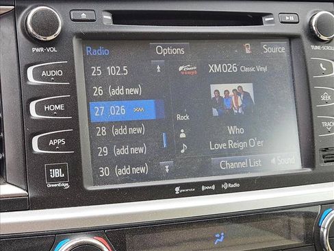 Used 2016 Toyota Highlander Limited w/ Driver Technology Package AWD/4WD image 10