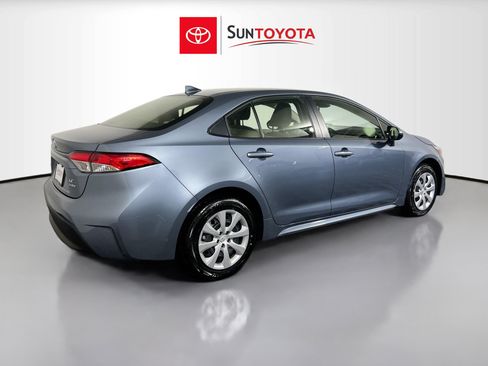 Used 2026 Toyota Corolla LE FWD image 4