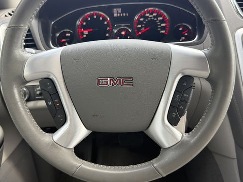 Used 2014 GMC Acadia SLT FWD image 11