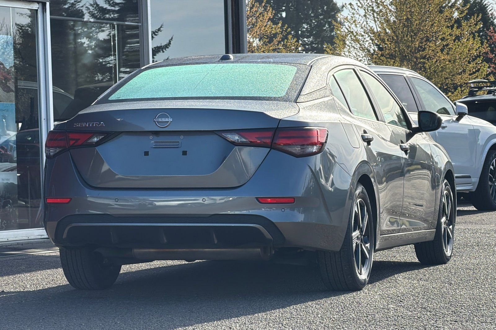 Used 2025 Nissan Sentra SV FWD image 51