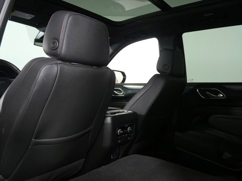 Used 2024 Chevrolet Tahoe RST w/ Luxury Package AWD/4WD image 16