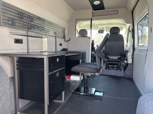 Used 2021 RAM ProMaster 1500 FWD image 8
