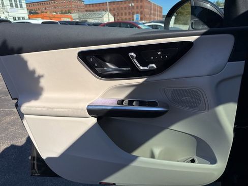 New 2026 Mercedes-Benz GLC 300 4MATIC image 15