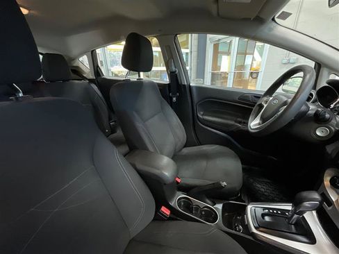 Used 2019 Ford Fiesta SE FWD image 24