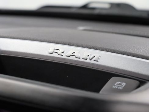 Used 2021 RAM 1500 Big Horn AWD/4WD image 29