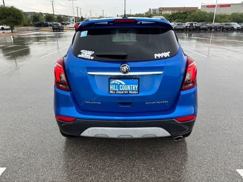 Used 2018 Buick Encore Sport Touring FWD image 4
