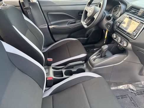 Used 2025 Nissan Versa S w/ S Plus Package image 14