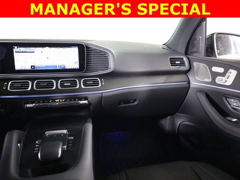 Certified 2025 Mercedes-Benz GLE 450e 4MATIC image 38