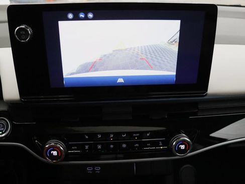 Used 2025 Honda Prologue Touring image 21