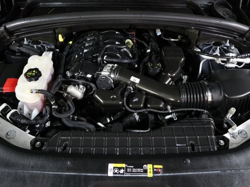 Used 2024 Jeep Grand Cherokee L Limited w/ Luxury Tech Group II image 13