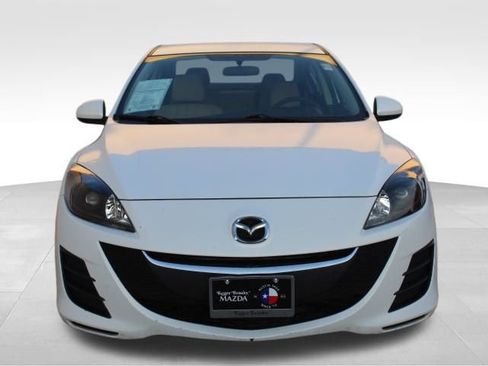 Used 2010 MAZDA MAZDA3 i Touring image 2