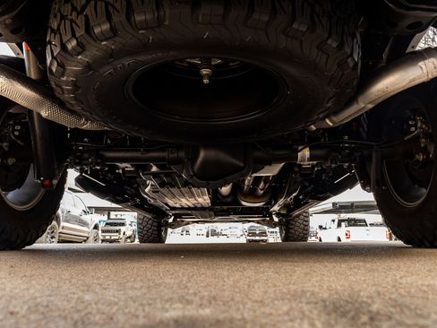 Used 2019 Ford F150 Raptor w/ Equipment Group 802A Luxury image 15