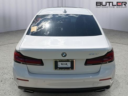 Used 2023 BMW 530i w/ Convenience Package RWD image 9