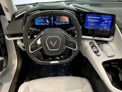 Used 2023 Chevrolet Corvette Z06 image 5