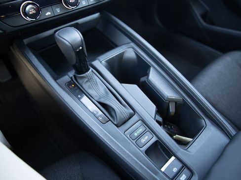 Used 2024 Honda Accord LX image 14