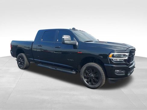 Used 2024 RAM 2500 Laramie w/ Night Edition AWD/4WD image 7