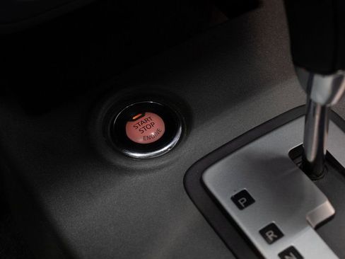 Used 2021 Nissan Frontier SV image 33