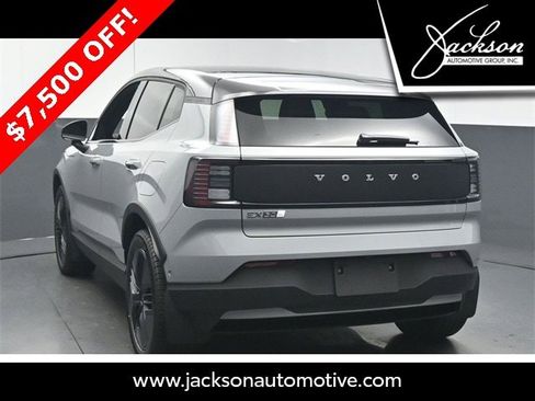 Used 2026 Volvo EX30 Cross Country Ultra w/ Protection Package Premier image 6