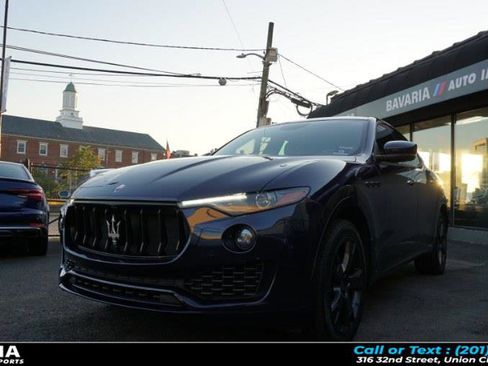 Used 2019 Maserati Levante 3.0L image 3