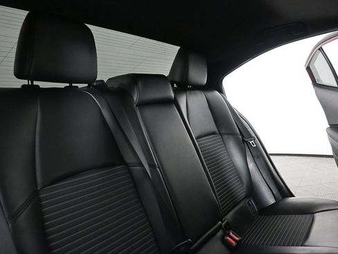 Used 2022 Toyota Corolla XSE image 18