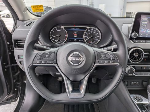 Certified 2025 Nissan Sentra SV image 15