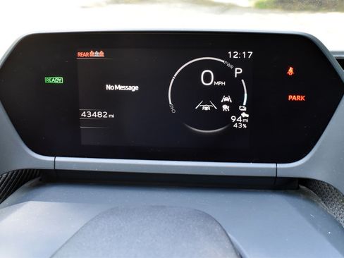 Used 2023 Subaru Solterra AWD image 25