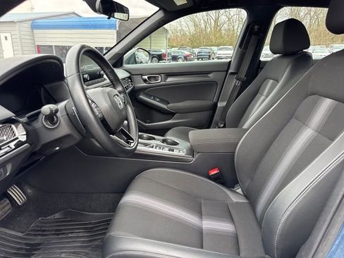 Used 2025 Honda Civic Sport image 12