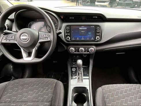 Used 2023 Nissan Kicks SV image 13