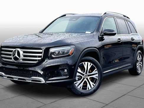 Used 2025 Mercedes-Benz GLB 250 image 1