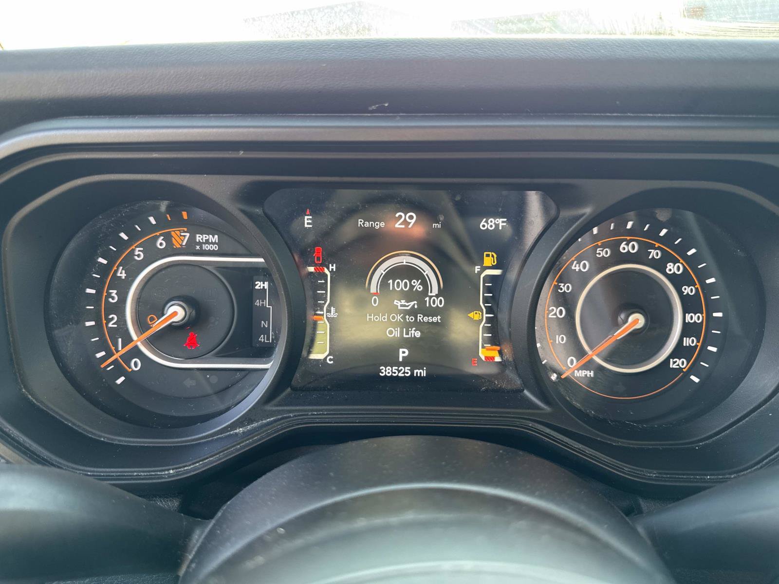 Used 2026 Jeep Gladiator Mojave AWD/4WD image 37