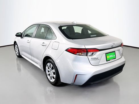 Used 2024 Toyota Corolla LE image 7