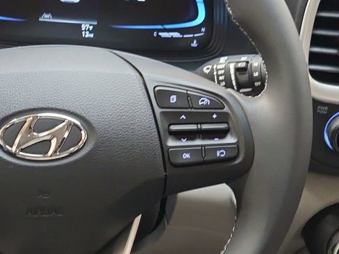 New 2026 Hyundai Venue SEL image 19