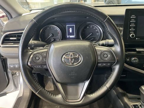 Used 2023 Toyota Camry SE image 14