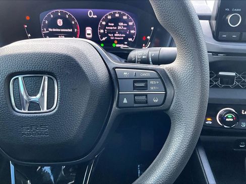 Used 2023 Honda Accord EX image 22