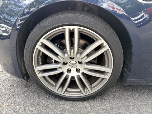 Used 2022 Maserati Ghibli Modena RWD image 8