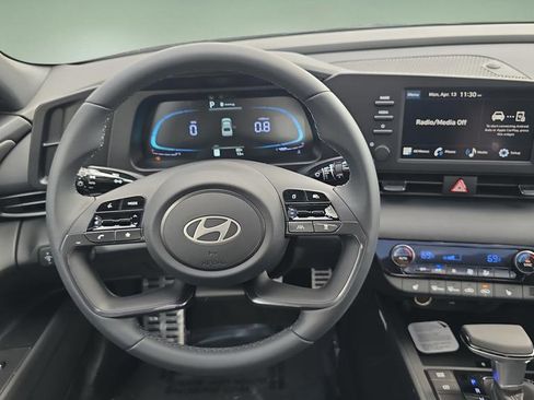 New 2026 Hyundai Elantra SEL Sport Premium FWD image 12