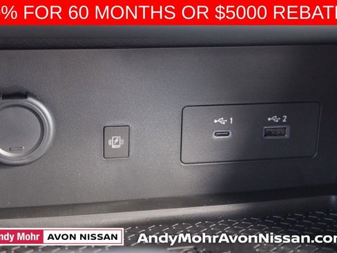 New 2025 Nissan Pathfinder SL image 31