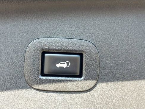 Used 2020 Nissan Armada SV w/ Driver Package image 14