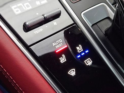 Used 2022 Porsche Panamera GTS AWD/4WD image 20