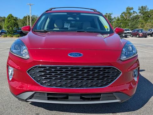 Certified 2022 Ford Escape SEL FWD image 8