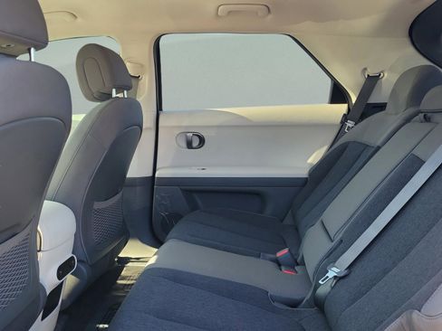 New 2026 Hyundai Ioniq 5 SE image 10