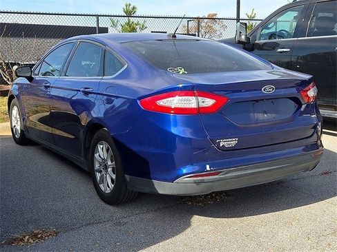 Used 2016 Ford Fusion S image 4