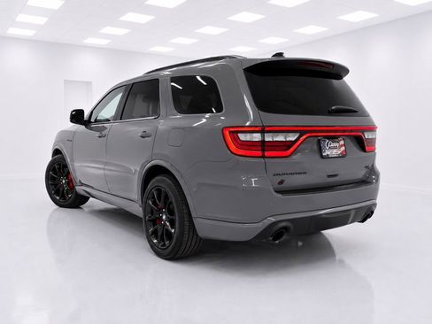 Used 2023 Dodge Durango R/T w/ Tow 'N Go Package AWD/4WD image 10