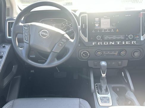 New 2026 Nissan Frontier SV w/ Tow Package AWD/4WD image 25